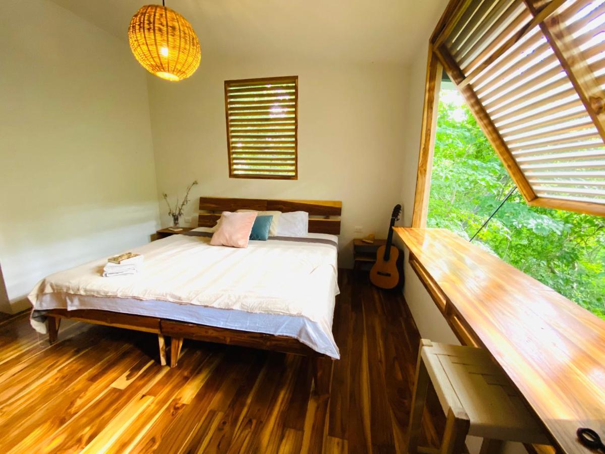 Nosotros Playa Maderas - Surf House & Casitas Villa Eksteriør billede