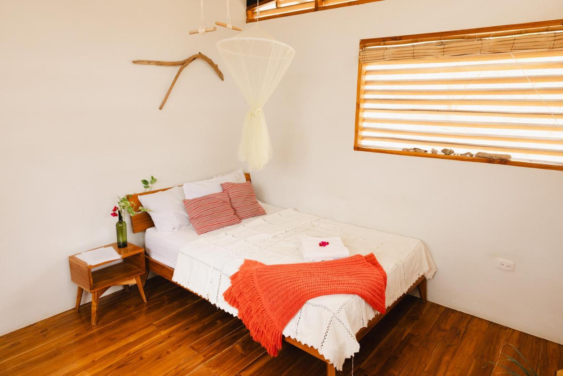 Nosotros Playa Maderas - Surf House & Casitas Villa Eksteriør billede